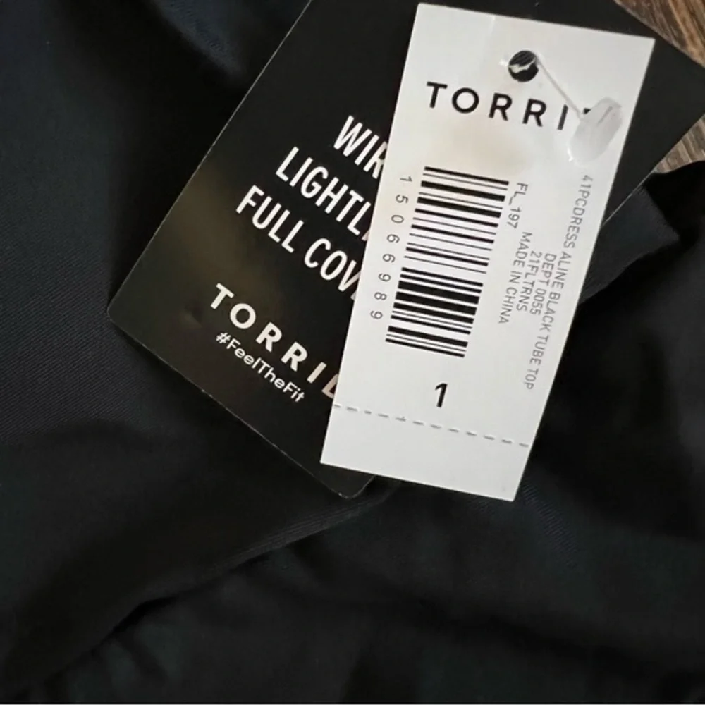 NWT Torrid size 1 black wireless swim dress - Picture 5 of 10